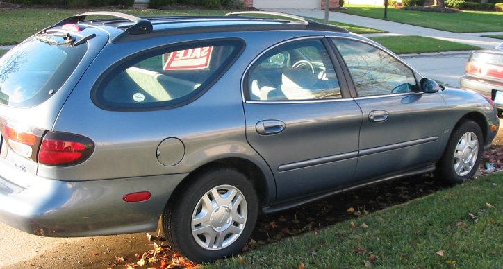 ford taurus wagon 1999 side